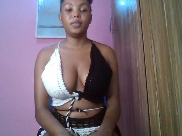 SweetIvey from BongaCams is Freechat