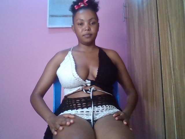 SweetIvey from BongaCams is Freechat