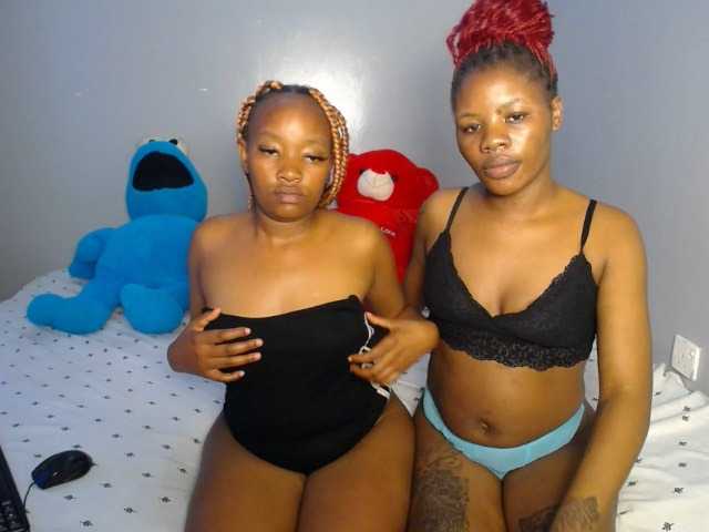 GAZE-GIRLS from BongaCams is Freechat