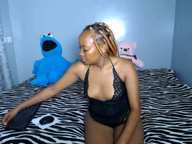 GAZE-GIRLS Live Webcam on BongaCams