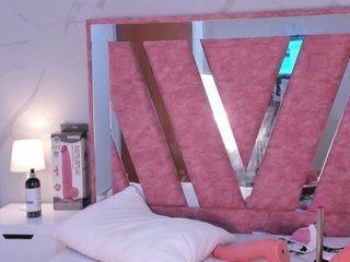 Wonderkloe Porn Show