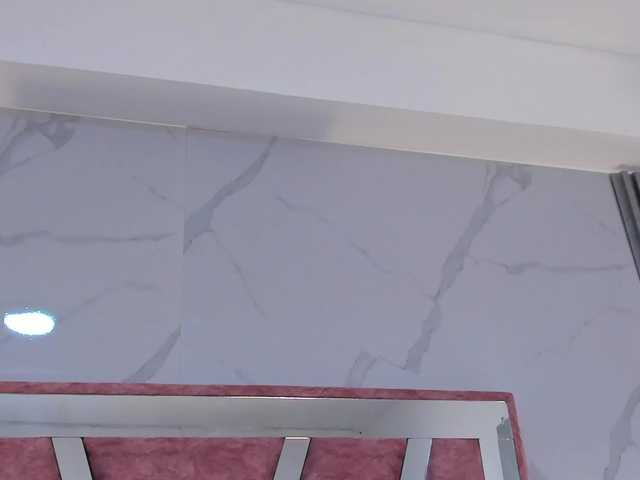 Wondrekloe's BongaCams show and profile