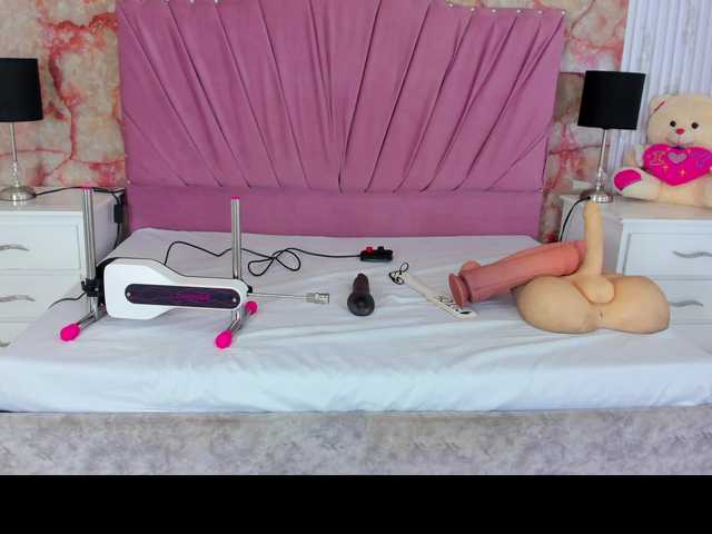 Wondrekloe's BongaCams show and profile