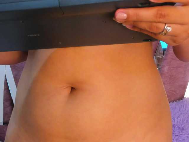 Wondrekloe's BongaCams show and profile