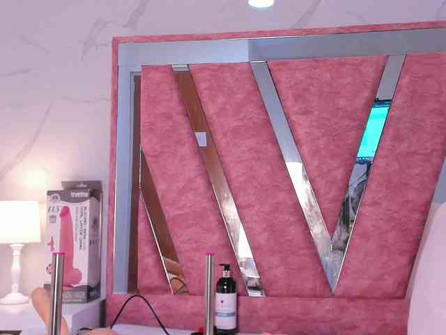Wonderkloe webcam