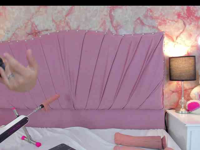 Wondrekloe Live Webcam on BongaCams