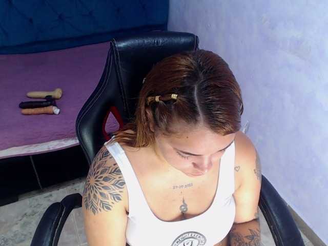 asimonapaezcm from BongaCams is Freechat