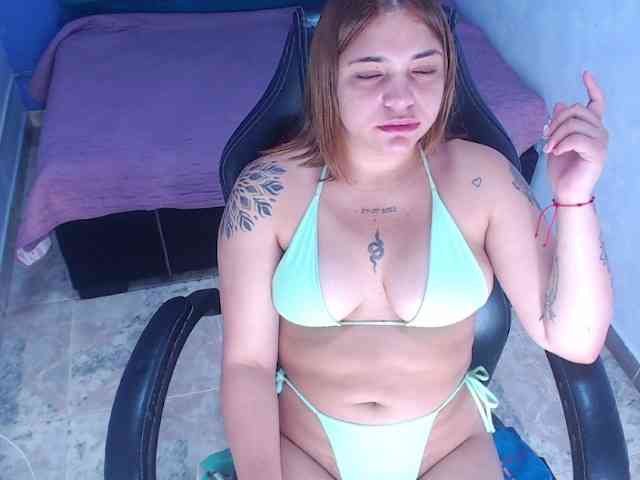 asimonapaezcm webcam