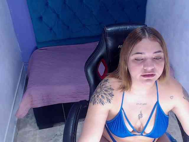 asimonapaezcm webcam