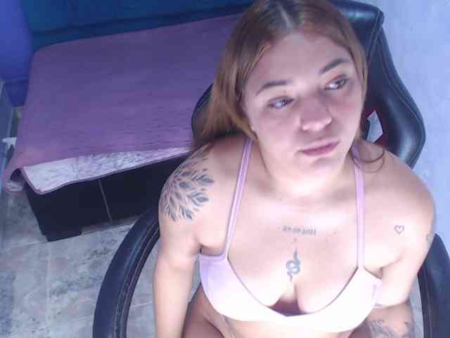 asimonapaezcm webcam