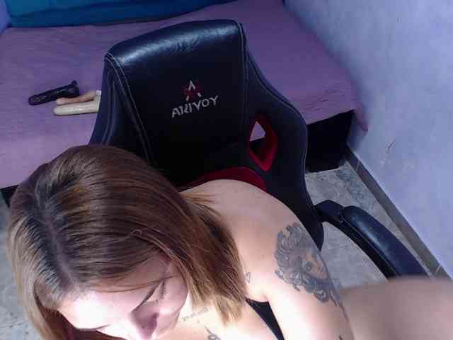 asimonapaezcm webcam