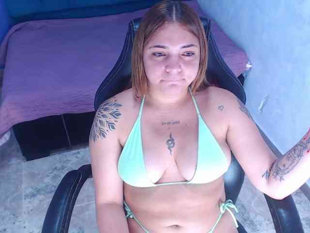 asimonapaezcm webcam