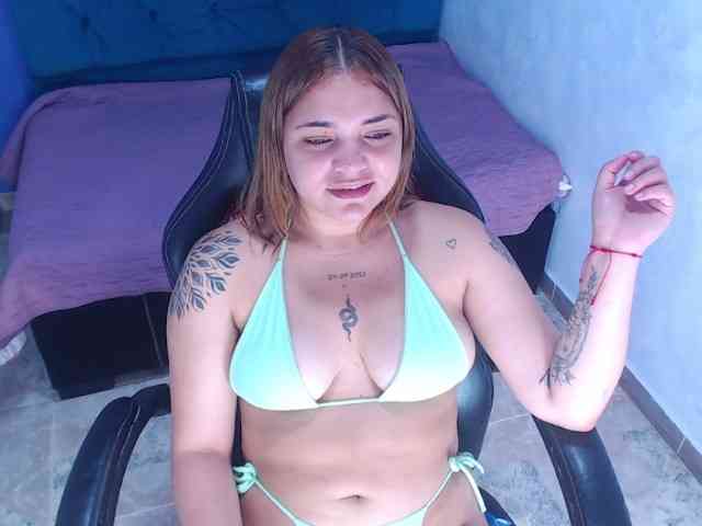 asimonapaezcm webcam