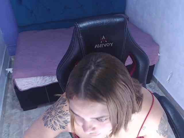 asimonapaezcm webcam