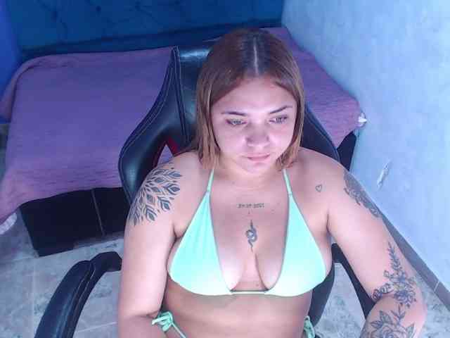 asimonapaezcm webcam
