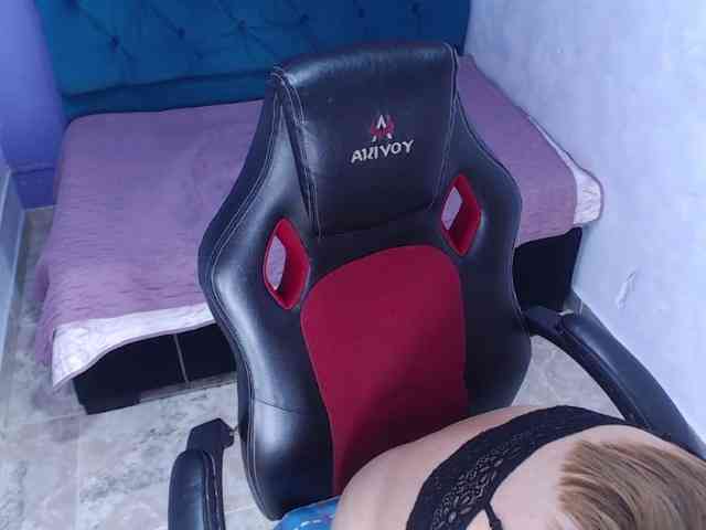 asimonapaezcm webcam