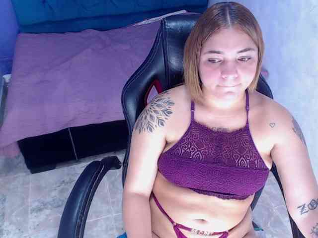 asimonapaezcm webcam