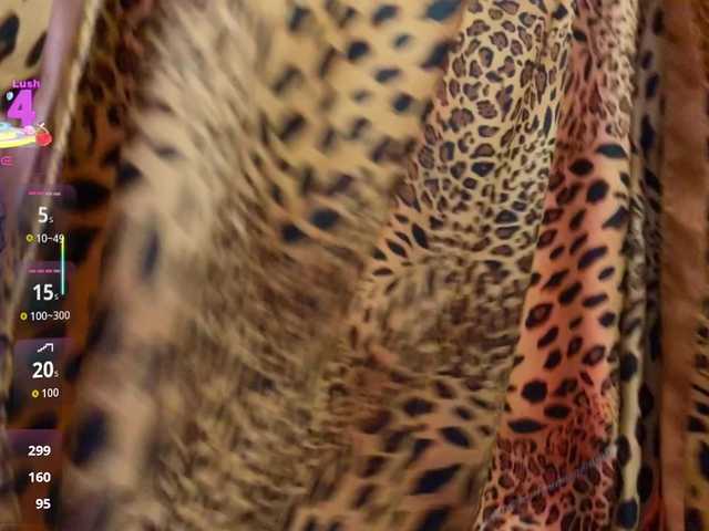 Jhoselline's BongaCams show and profile