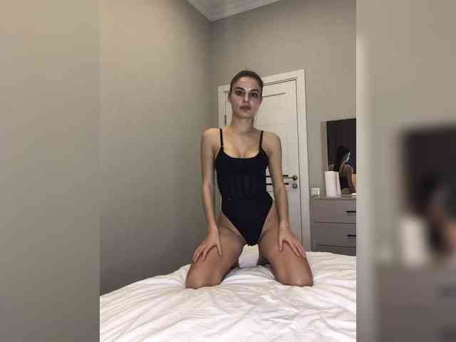 AlexhabAlinaa webcam