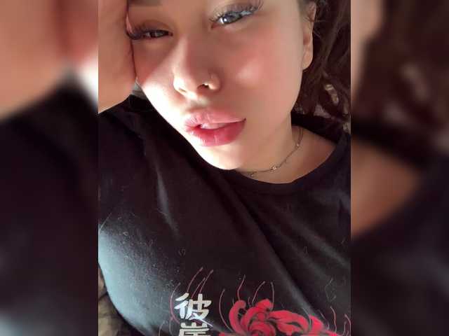 Alex-assa's BongaCams show and profile