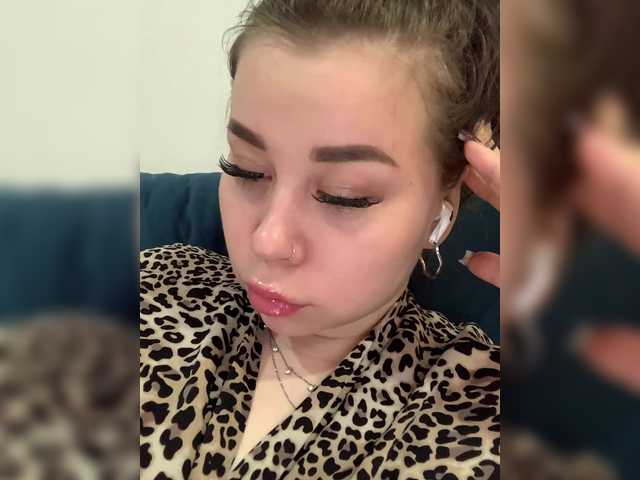 Alex-assa's BongaCams show and profile