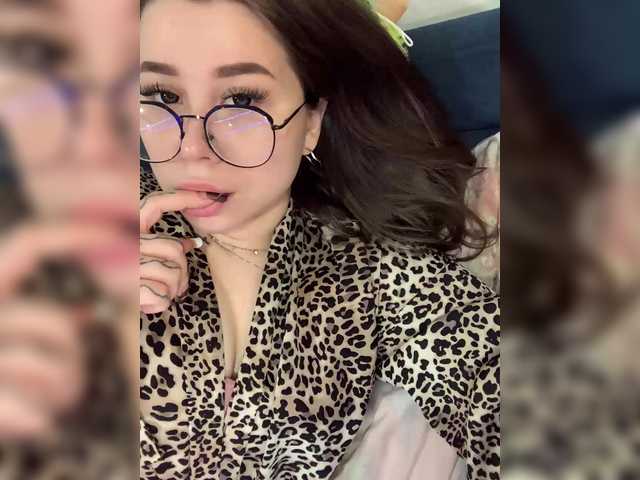 Alex-assa's BongaCams show and profile