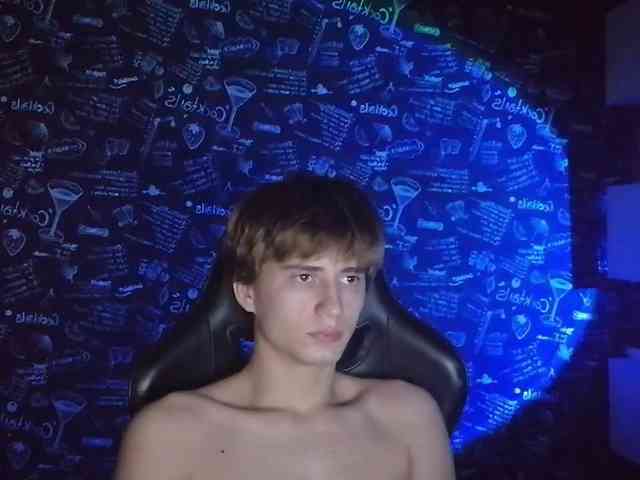 Capustfell Live Webcam on BongaCams