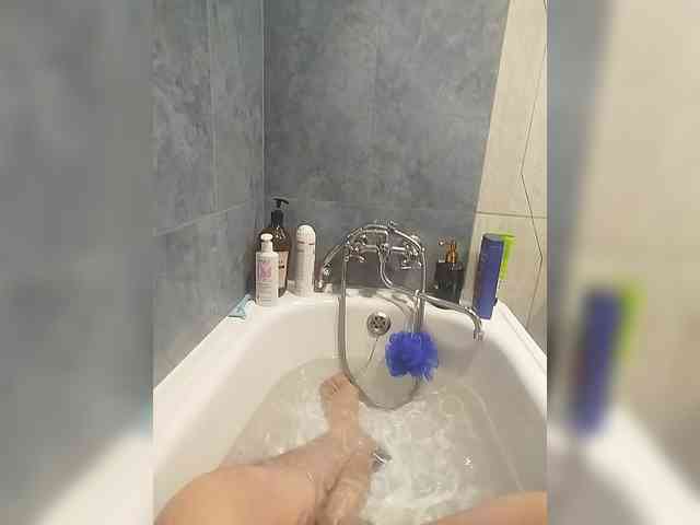 Fordescort22 Live Webcam on BongaCams