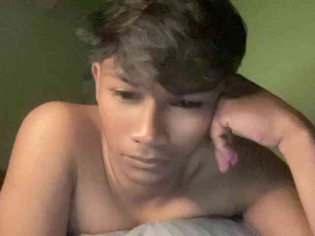 DreamboyKhaleed Live Webcam on BongaCams