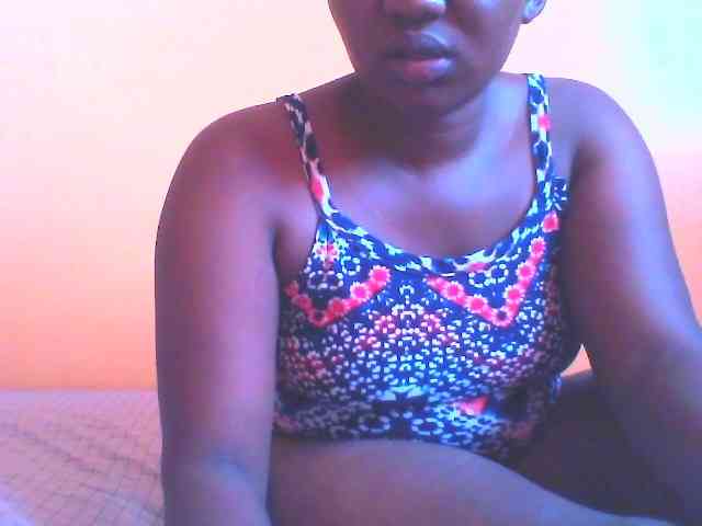 prettybooty123 webcam