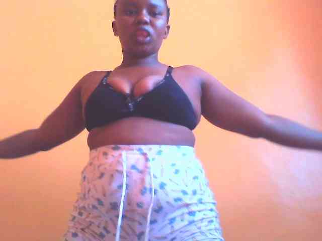 prettybooty123 webcam