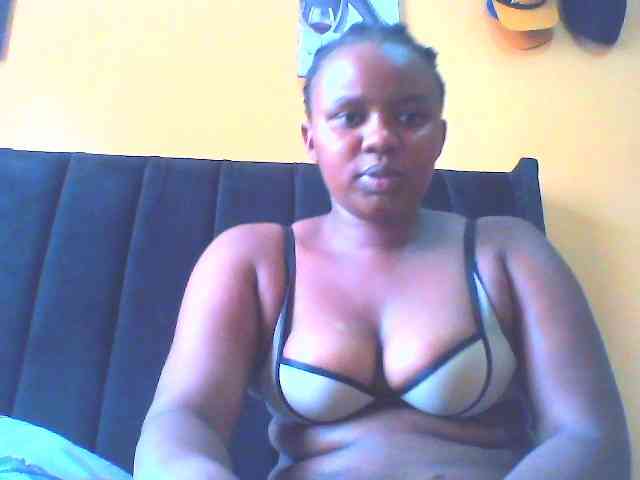 prettybooty123 webcam