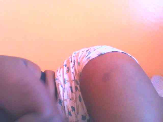 prettybooty123 webcam