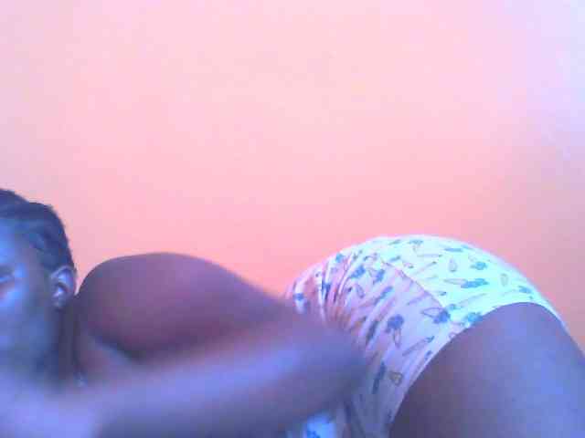 prettybooty123 webcam