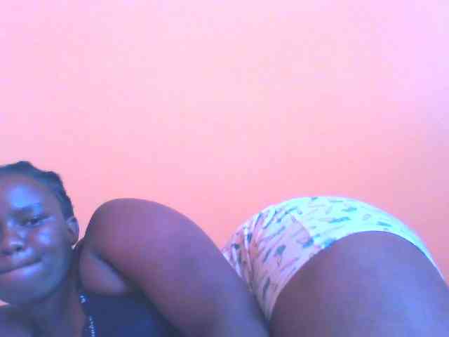 prettybooty123 webcam