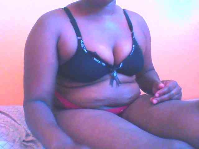 prettybooty123 webcam