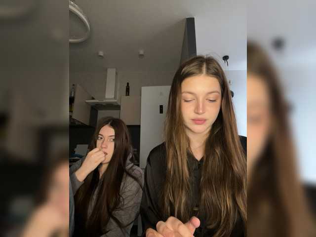 TwinXXL's BongaCams profile