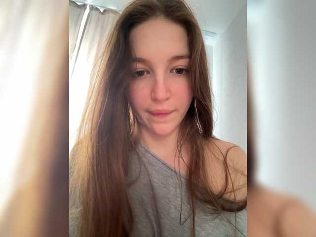 TwinXXL's BongaCams show and profile