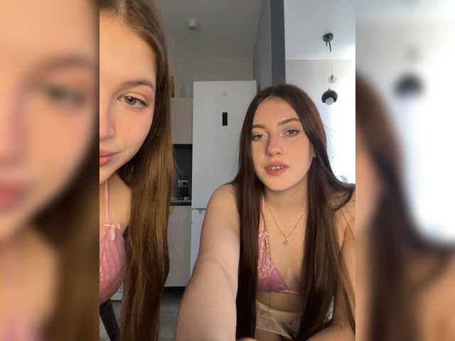 TwinXXL's BongaCams profile