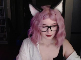 Cherry-Luna Porn Show