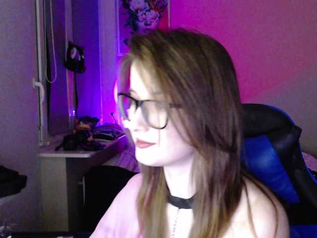 Cherry-Luna Live Cam on BongaCams