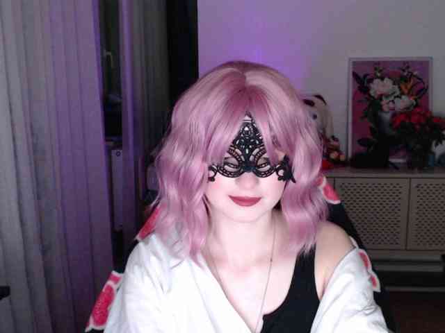 Cherry-Luna Live Webcam on BongaCams