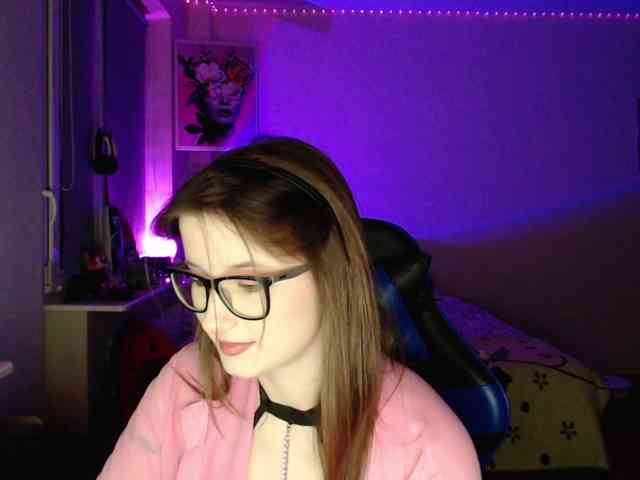 Cherry-Luna Live Webcam on BongaCams