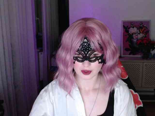 Cherry-Luna Live Webcam on BongaCams