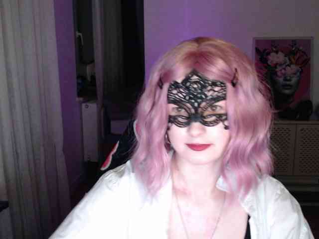 Cherry-Luna webcam
