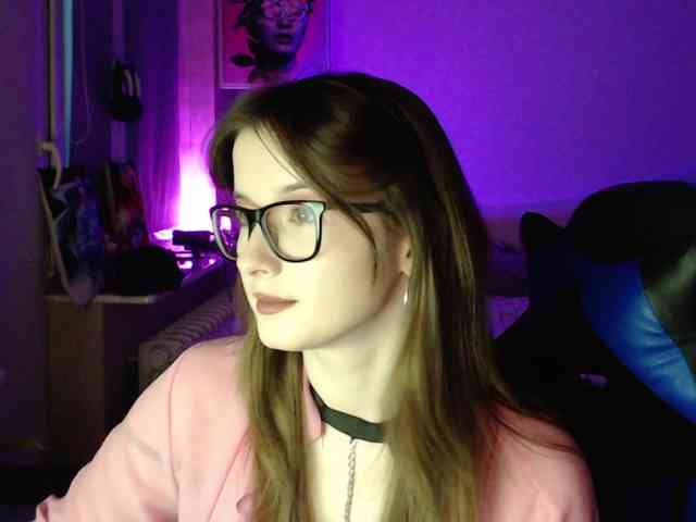 Cherry-Luna Live Webcam on BongaCams