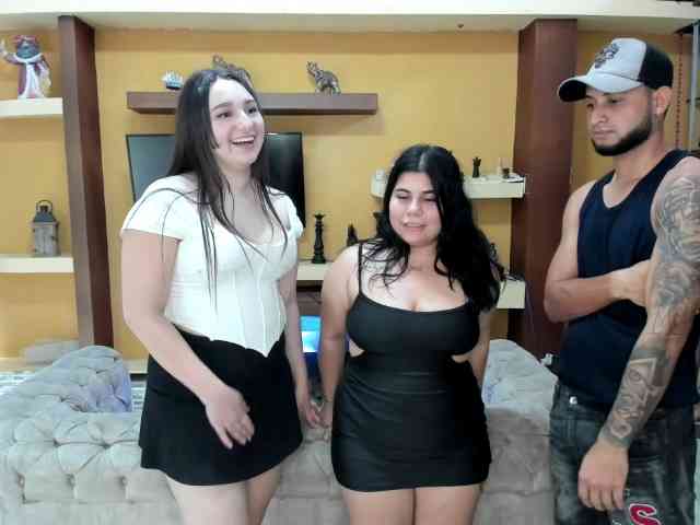 the-roomiesecret webcam