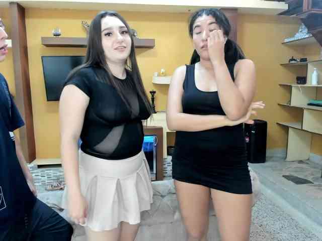 the-roomiesecret webcam