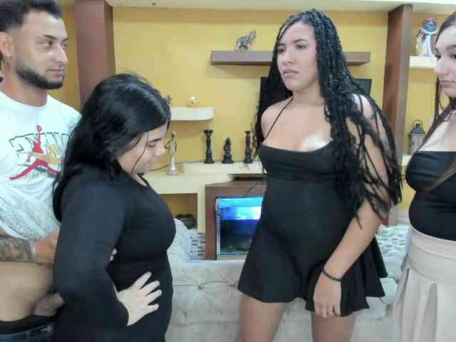 the-roomiesecret the-roomiesecret