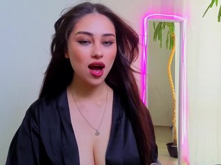 SofiaPlump Porn Show